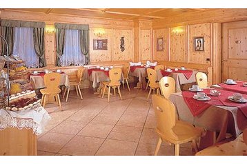 Hotel San Martino di Castrozza 1